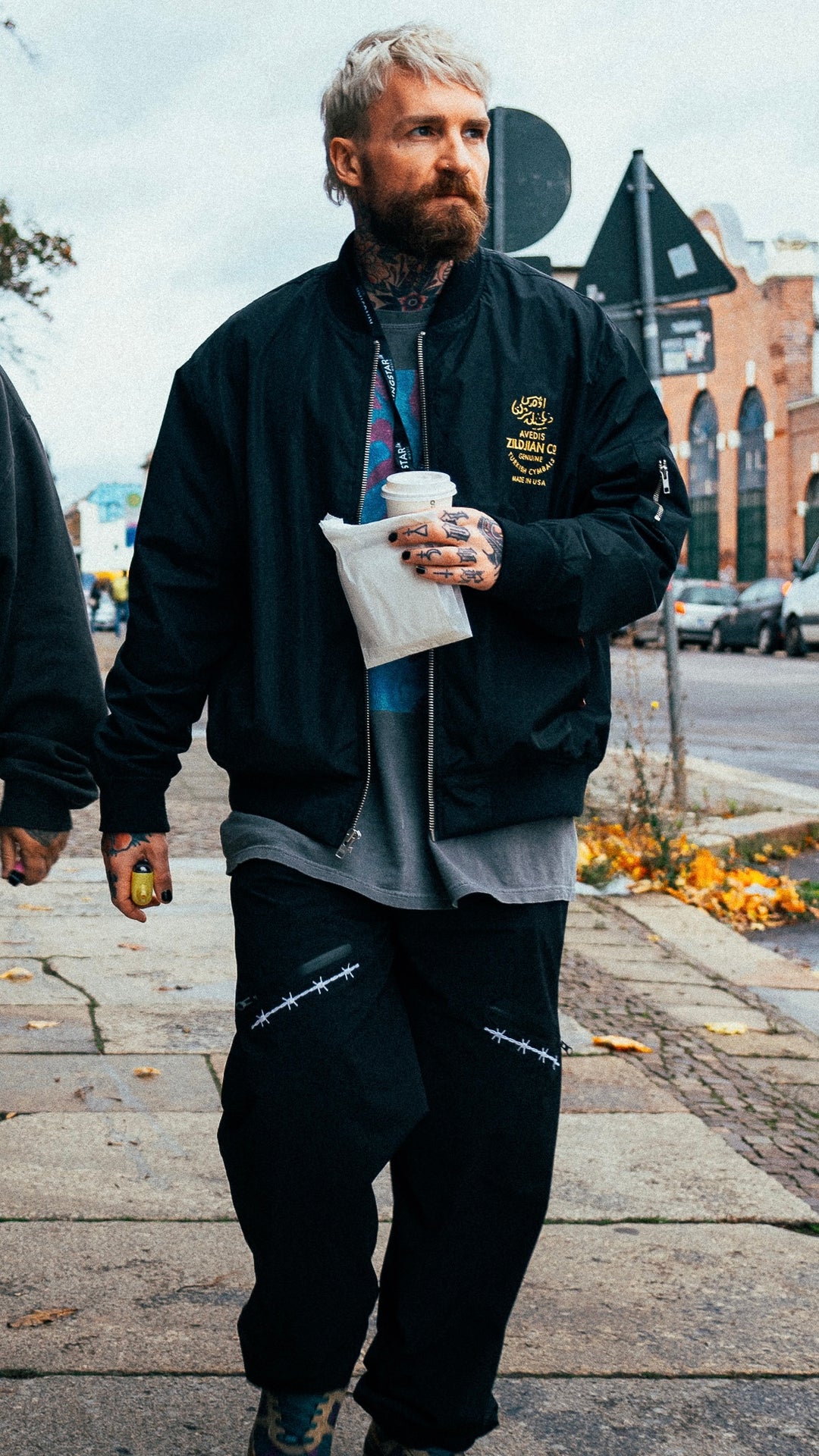 BIG TECH PANTS