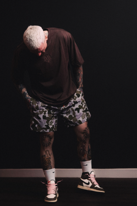 URBAN CAMO PERFORMANCE STAGE SHORTS